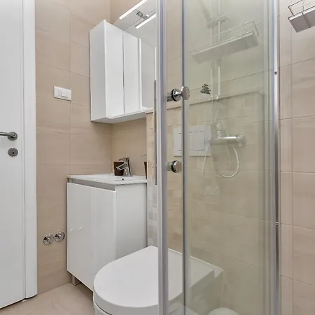 Apartment Lara Makarska