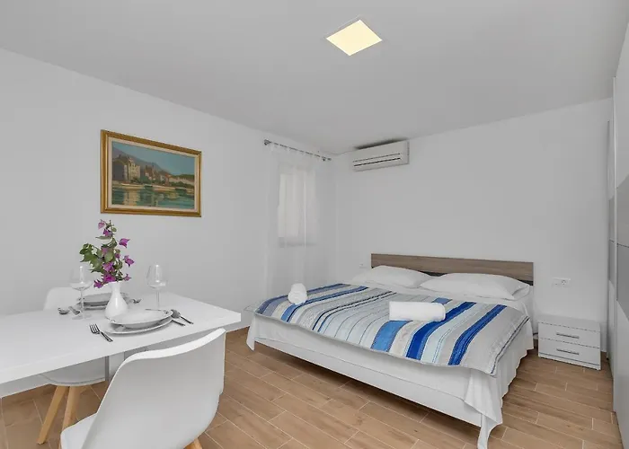 Lara Apartament